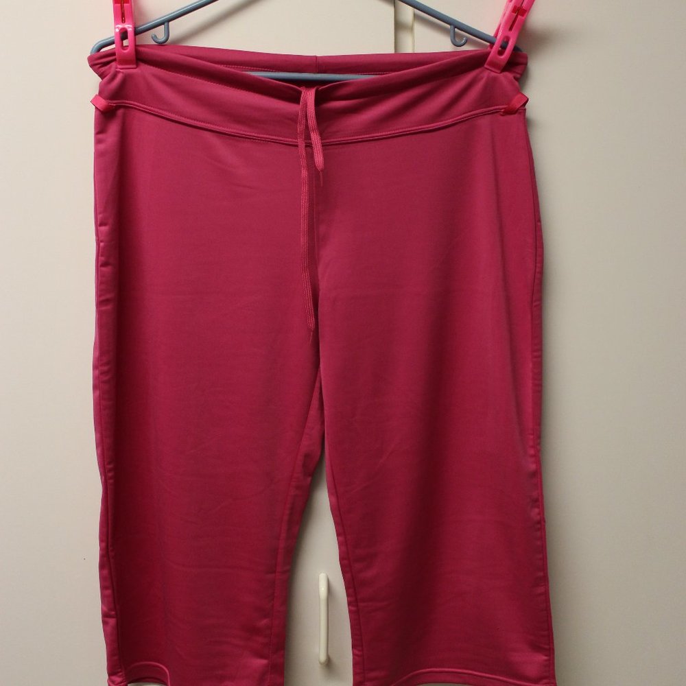 Pink Sims Active Capri